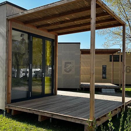 פודרסדורף אם סי Mobile Homes Direkt Am Strand Des Neusiedler Sees מראה חיצוני תמונה