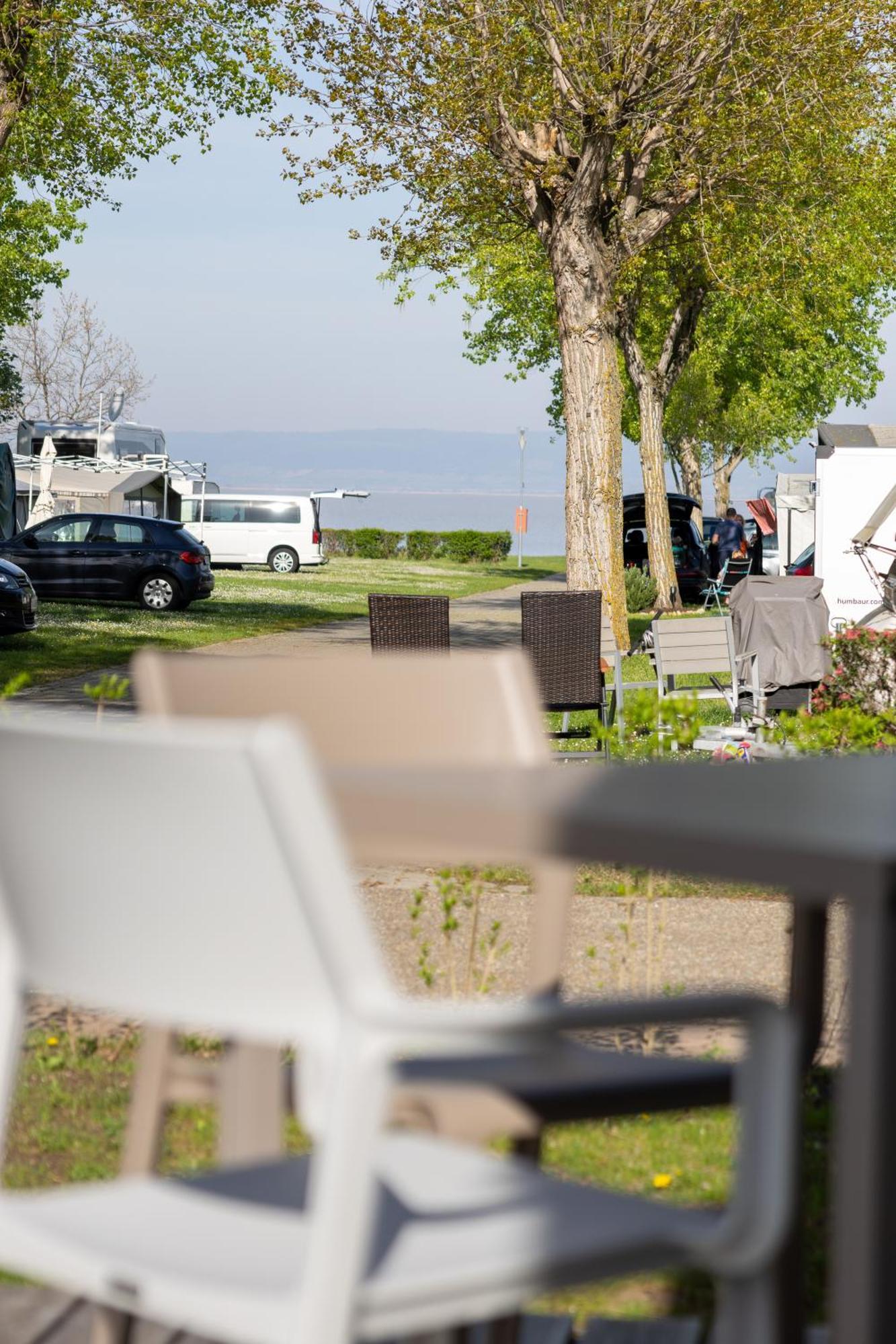 פודרסדורף אם סי Mobile Homes Direkt Am Strand Des Neusiedler Sees מראה חיצוני תמונה